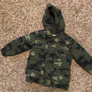 Old Navy - Size 2t Camouflage Winter Jacket